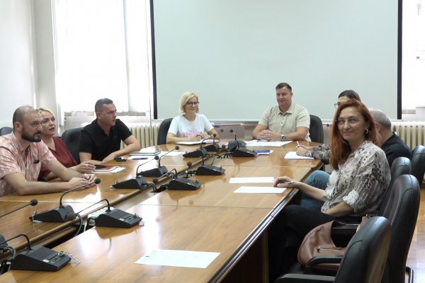 ФЕСТИВАЛ ПОЗОРИШТА “ЗЛАТНА ВИЛА” ОД 21. ДО 27. СЕПТЕМБРА